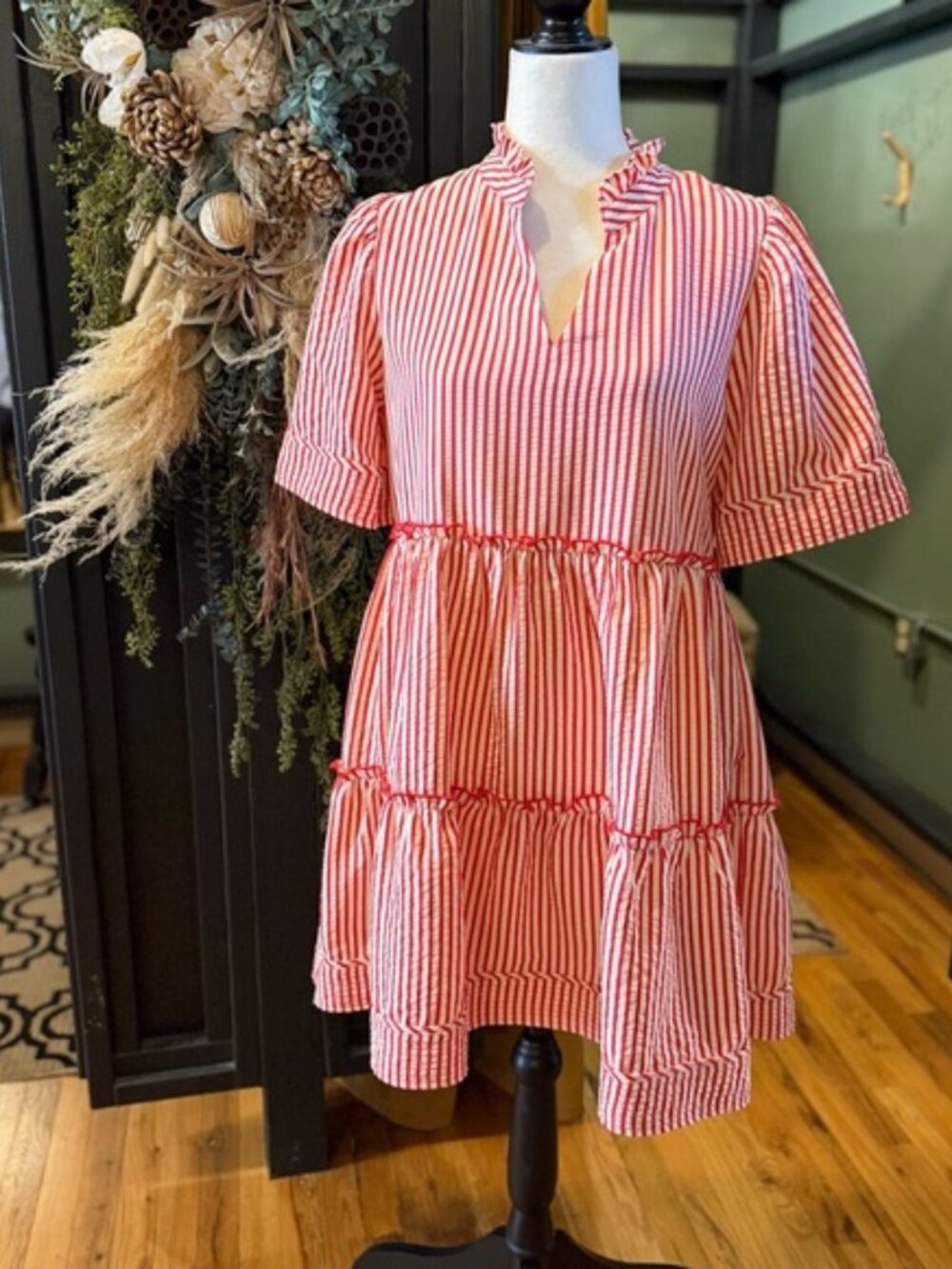 Women’s Red, White, and Chic Dress